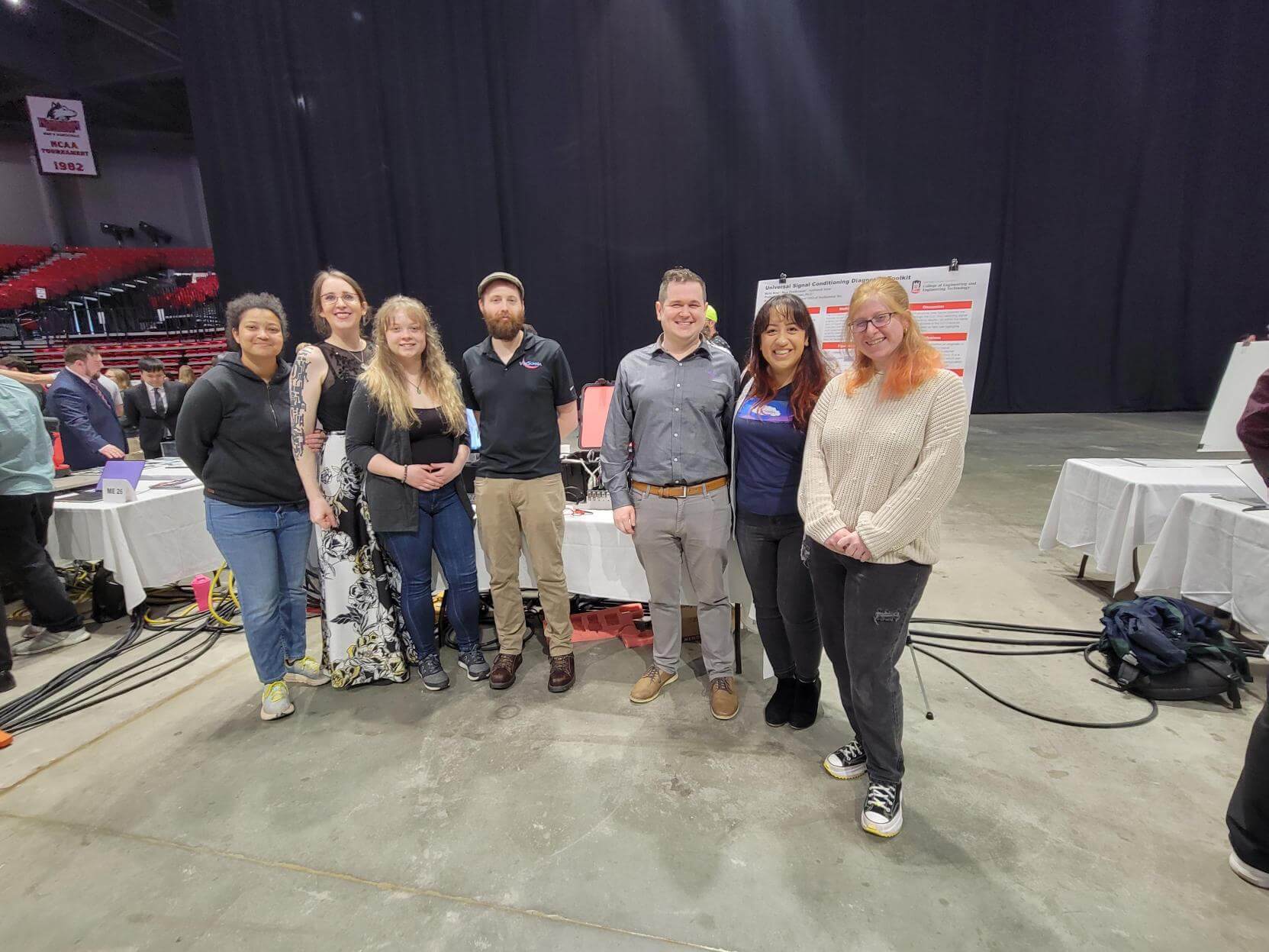 Group photo, from left to right: Dominique, Vyrthandi, Maja, Eric, Andy, Becca, and Mos.